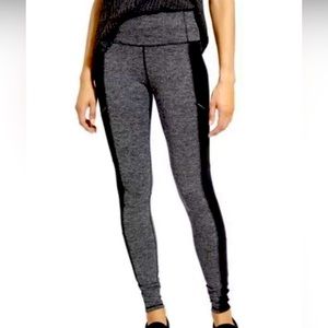 Athleta Herringbone Luxe Faux Leather Metro Drifter Legging Size XS Petite